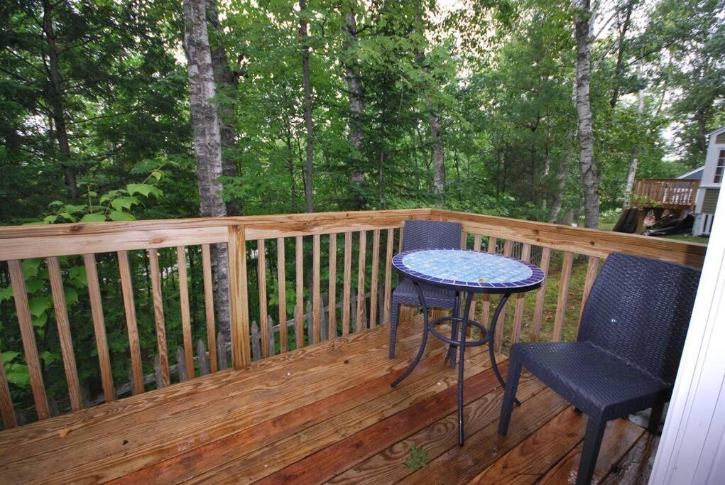 Spacious 1 Bedroom Cottage Close To Everything 3 Edgecomb Kültér fotó
